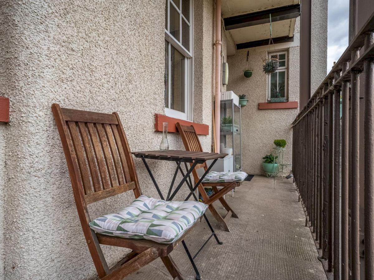 Pass The Keys Central Spacious Flat At Royal Mile Εδιμβούργο Εξωτερικό φωτογραφία
