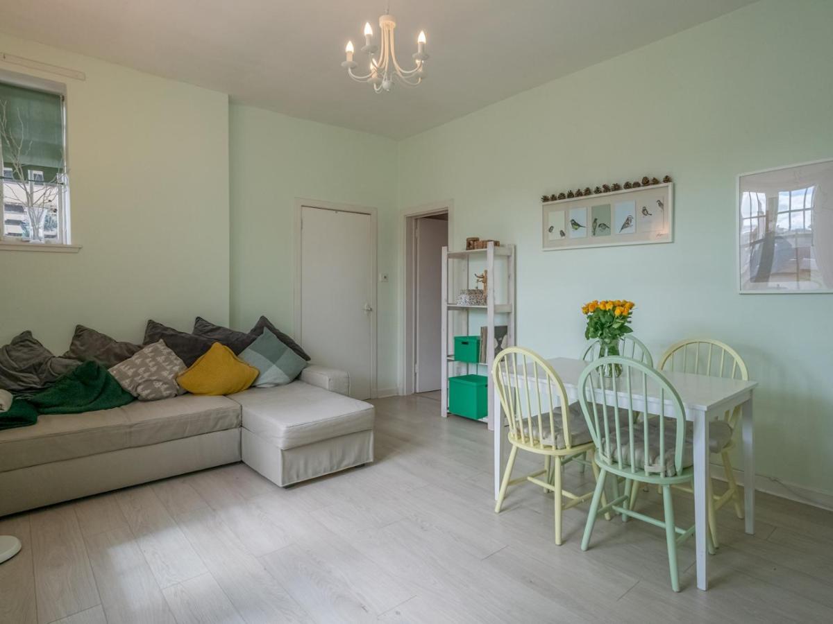 Pass The Keys Central Spacious Flat At Royal Mile Εδιμβούργο Εξωτερικό φωτογραφία